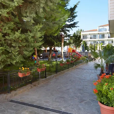 Apartmanhotel Complex Moskoyani 2*