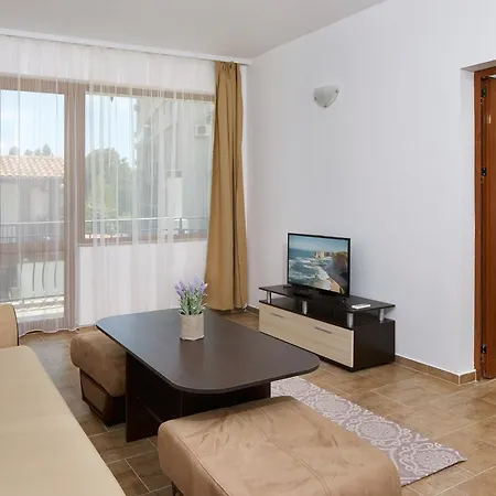 Complex Moskoyani アパートホテル ネセバル