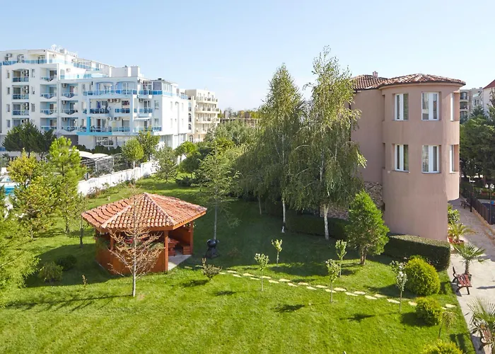 Lejlighedshotel Complex Moskoyani 4*