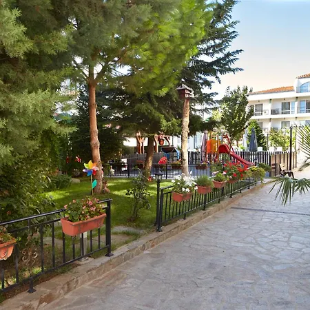 Complex Moskoyani 4*