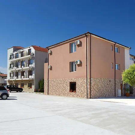 Complex Moskoyani 4*