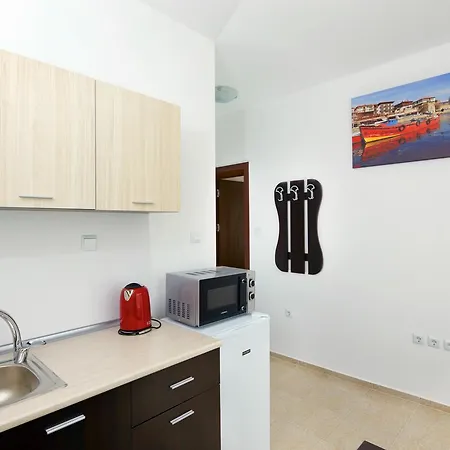 מלון דירות Complex Moskoyani