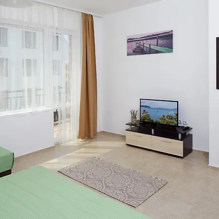 Lejlighedshotel Complex Moskoyani 4*
