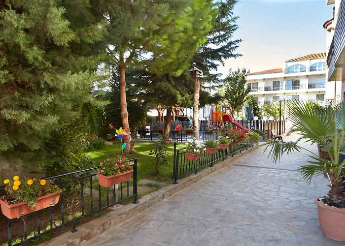 Complex Moskoyani 4*